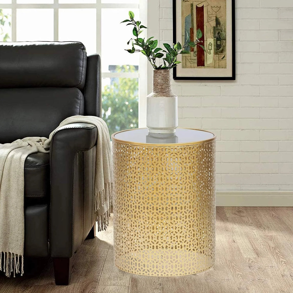 Round Nesting Accent Tables Set Of 2 O965