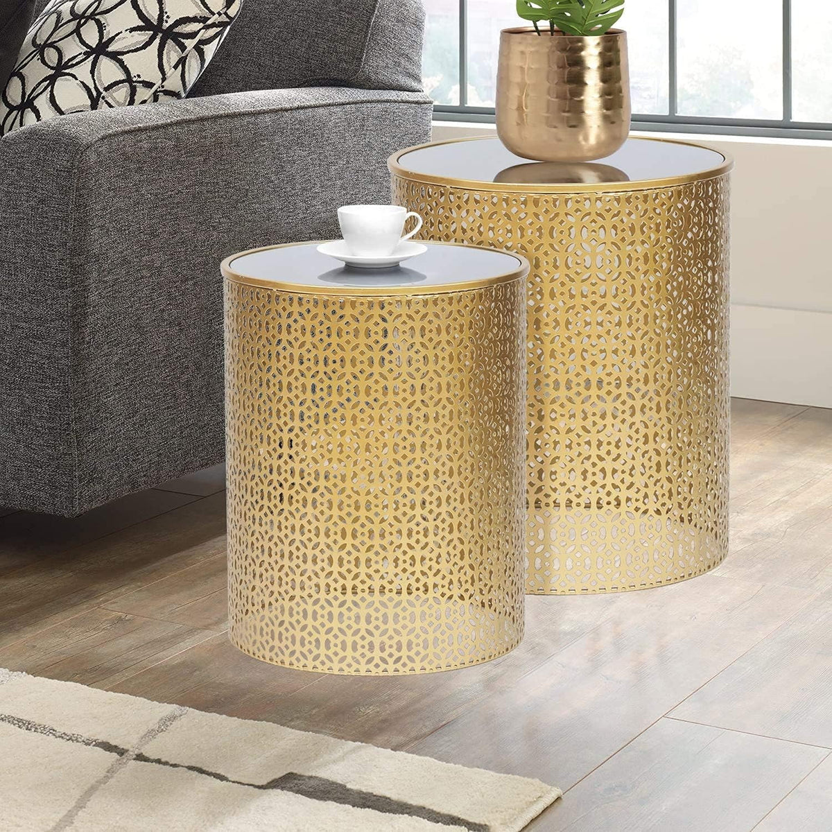 Round Nesting Accent Tables Set Of 2 O965